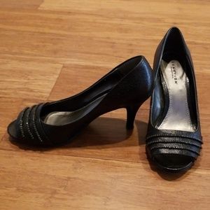 Kenneth Cole Reaction Peep Toe Pumps